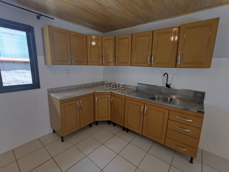 Casa para alugar no bairro ILHA DA FIGUEIRA