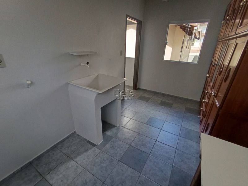 Casa para alugar no bairro ILHA DA FIGUEIRA