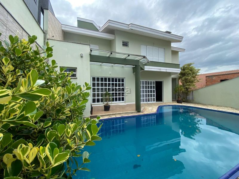 Casa para alugar no bairro VILA LENZI