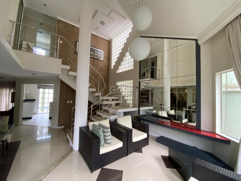 Casa para alugar no bairro VILA LENZI