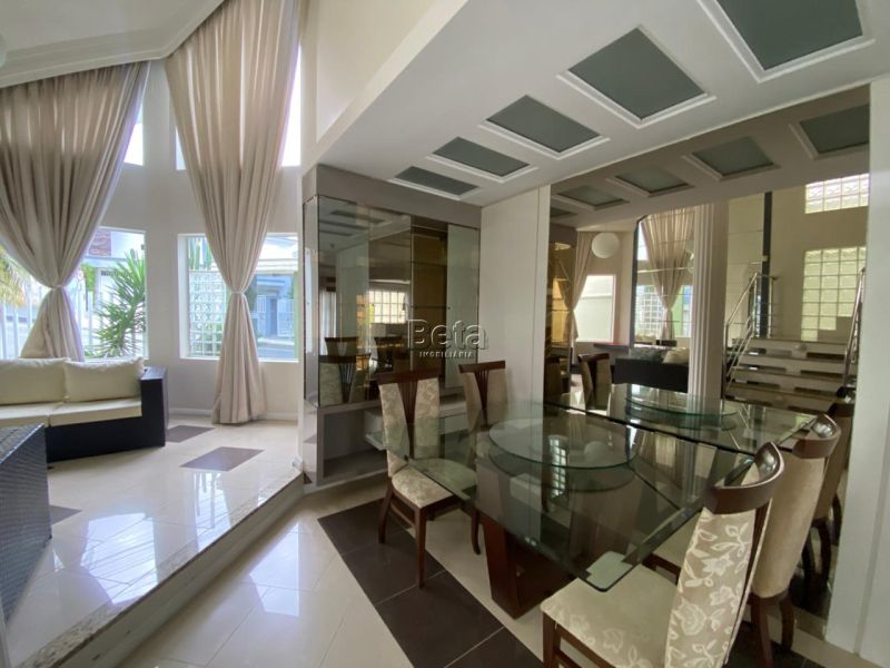 Casa para alugar no bairro VILA LENZI