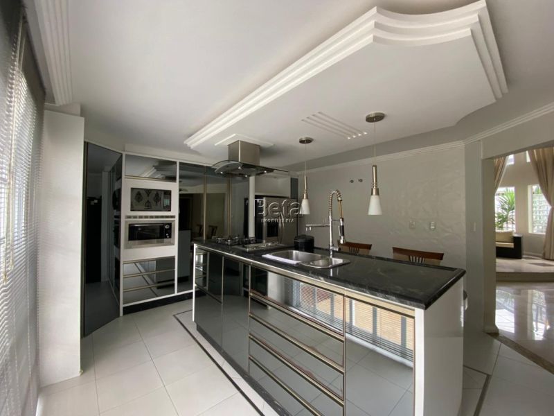 Casa para alugar no bairro VILA LENZI