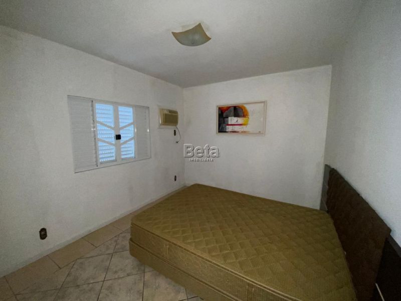 Casa para alugar no bairro VILA LENZI