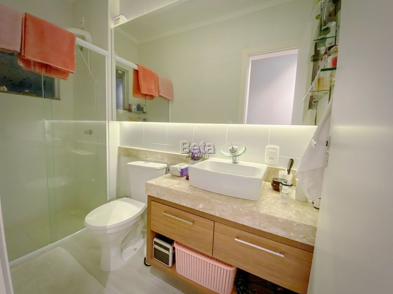 Apto para alugar no bairro CENTENARIO