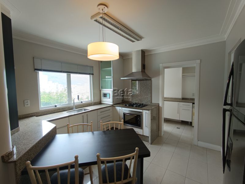 Apto para alugar no bairro CENTRO