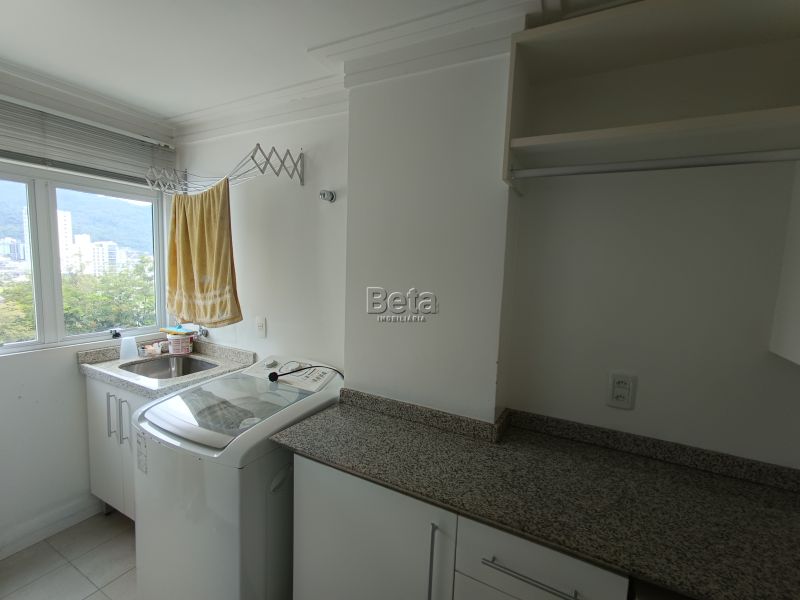 Apto para alugar no bairro CENTRO