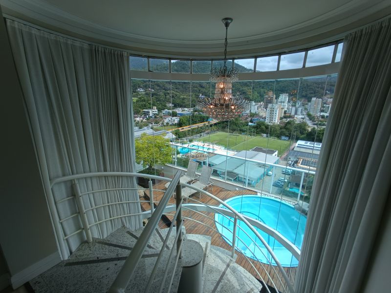 Apto para alugar no bairro CENTRO