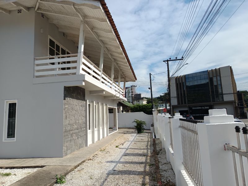 Casa 8 quartos  no bairro Centro em Jaragua Do Sul