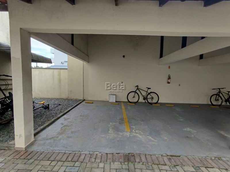 Apto para alugar no bairro ILHA DA FIGUEIRA