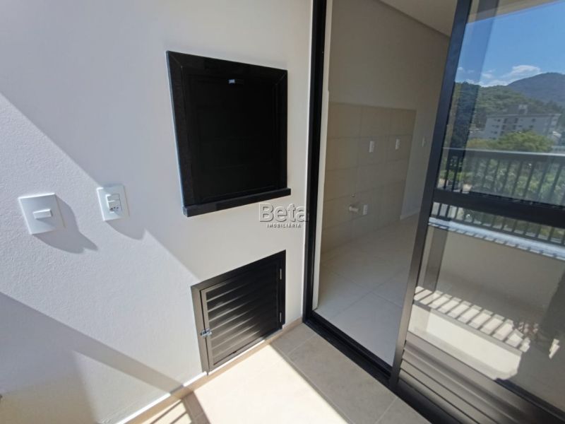 Apto para alugar no bairro IMIGRANTES