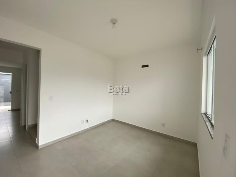 Casa para alugar no bairro JARAGUA ESQUERDO