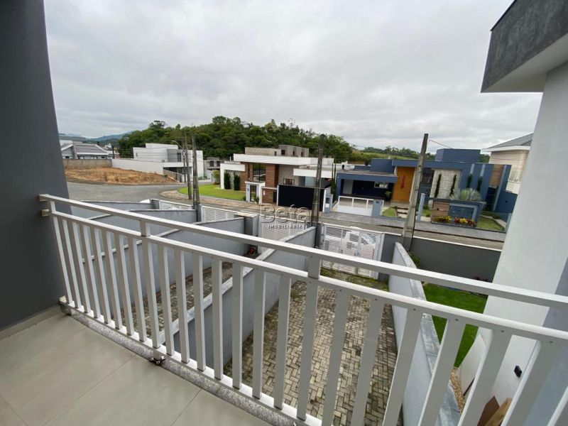 Casa para alugar no bairro JARAGUA ESQUERDO