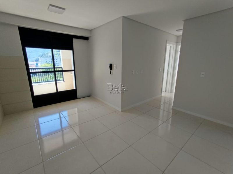 Apto para alugar no bairro IMIGRANTES