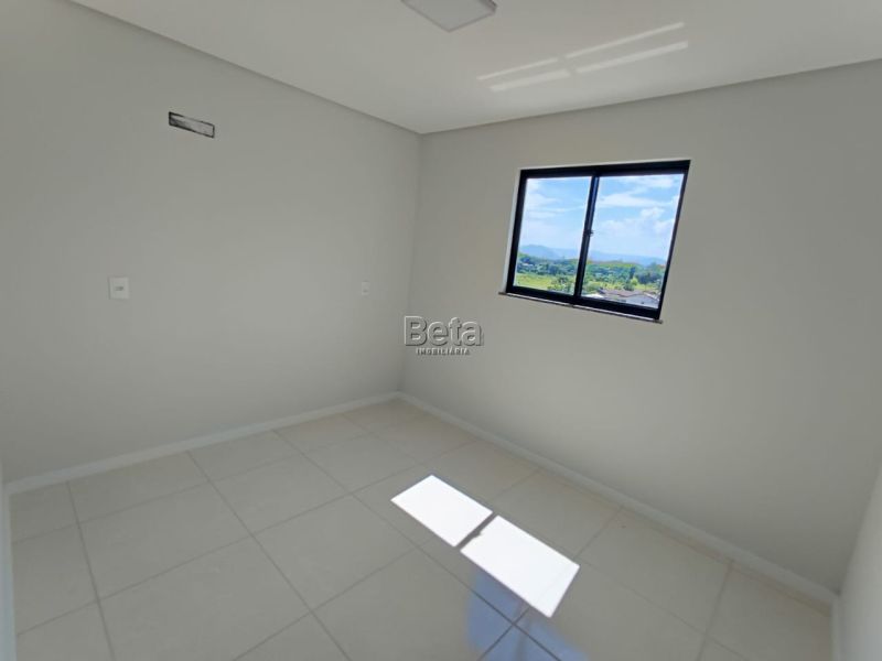 Apto para alugar no bairro IMIGRANTES