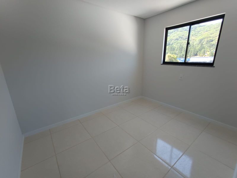 Apto para alugar no bairro IMIGRANTES