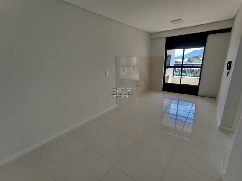 Apto para alugar no bairro IMIGRANTES