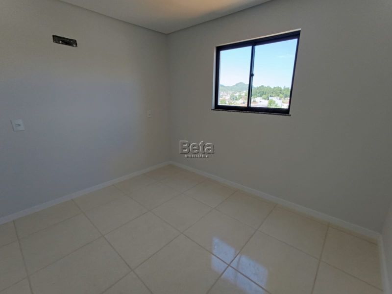 Apto para alugar no bairro IMIGRANTES