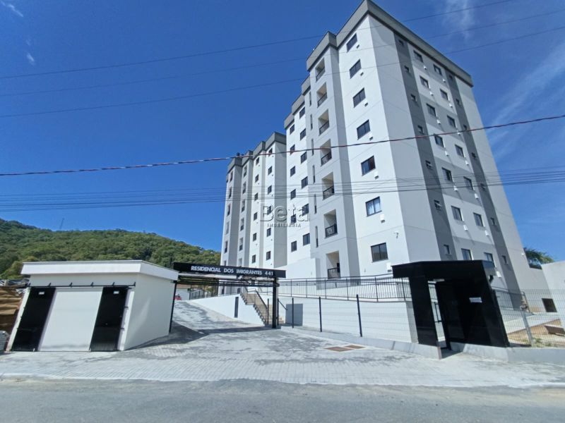 Apto para alugar no bairro IMIGRANTES