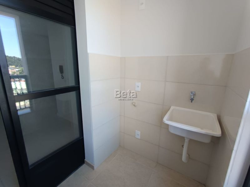 Apto para alugar no bairro IMIGRANTES