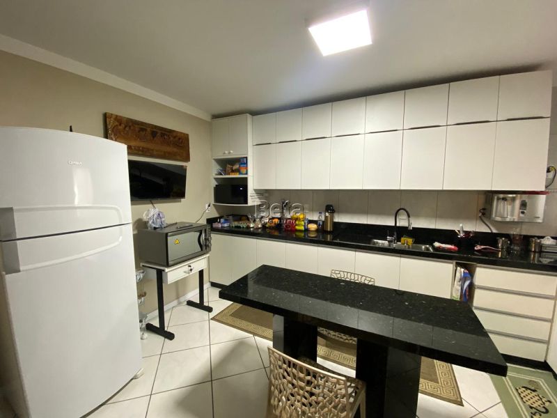 Apto para alugar no bairro CZERNIEWICZ