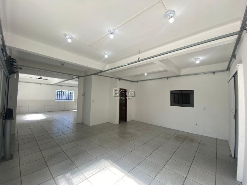 Sala no bairro Jaragua Esquerdo em Jaragua Do Sul