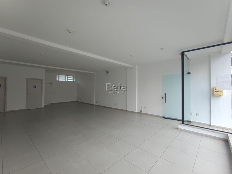 Sala no bairro Vila Lenzi em Jaragua Do Sul