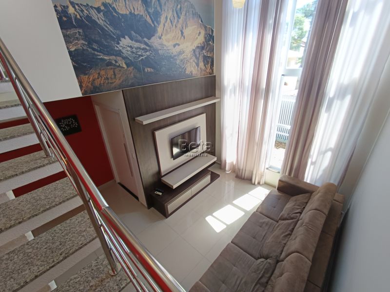 Casa 3 quartos  no bairro Barra Do Rio Cerro em Jaragua Do Sul