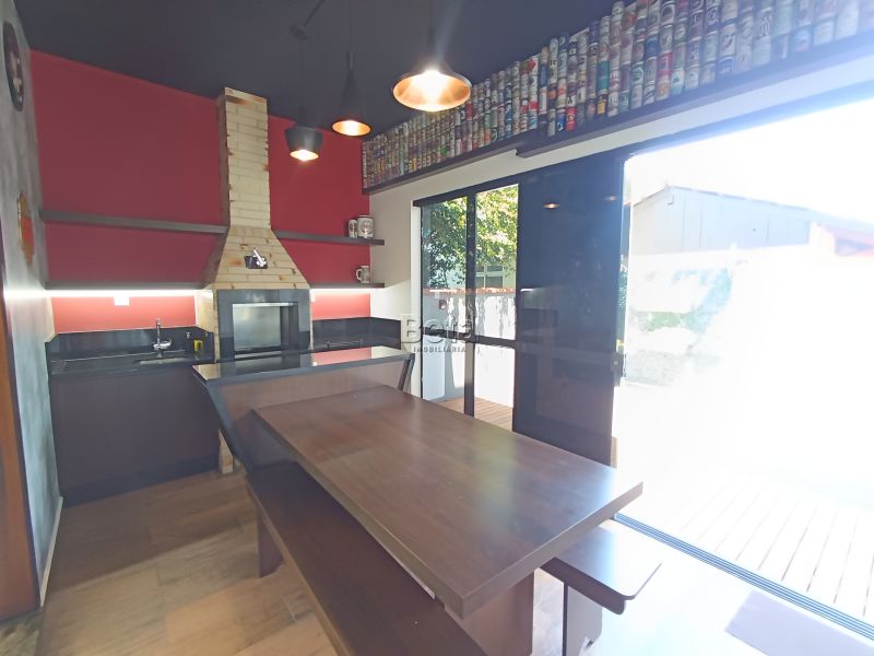 Casa 3 quartos  no bairro Barra Do Rio Cerro em Jaragua Do Sul