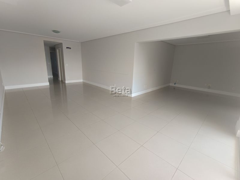 Apto 3 quartos  no bairro Centro em Jaragua Do Sul