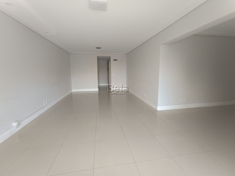 Apto 3 quartos  no bairro Centro em Jaragua Do Sul