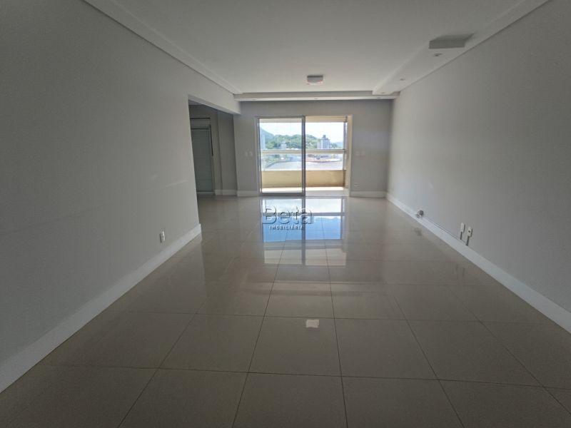 Apto 3 quartos  no bairro Centro em Jaragua Do Sul