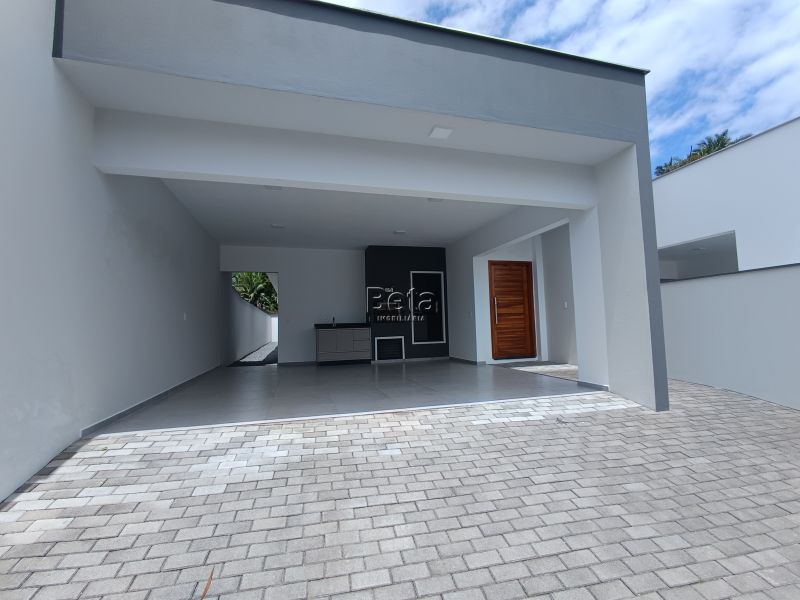 Casa 3 quartos  no bairro Barra Do Rio Cerro em Jaragua Do Sul