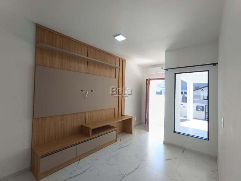 Casa 3 quartos  no bairro Barra Do Rio Cerro em Jaragua Do Sul