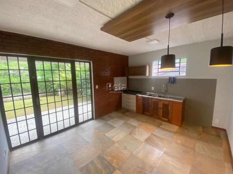 Casa 4 quartos  no bairro Centro em Jaragua Do Sul