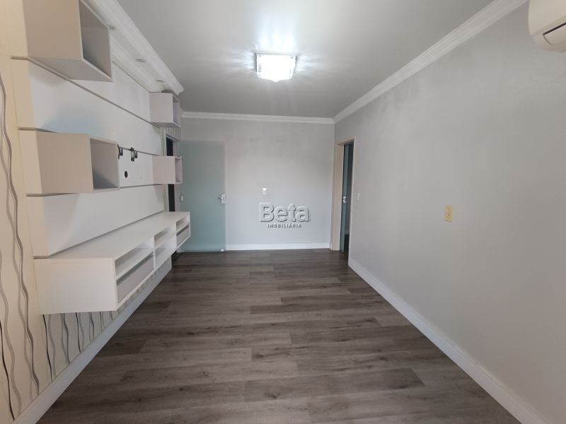 Apto 2 quartos  no bairro Centro em Guaramirim