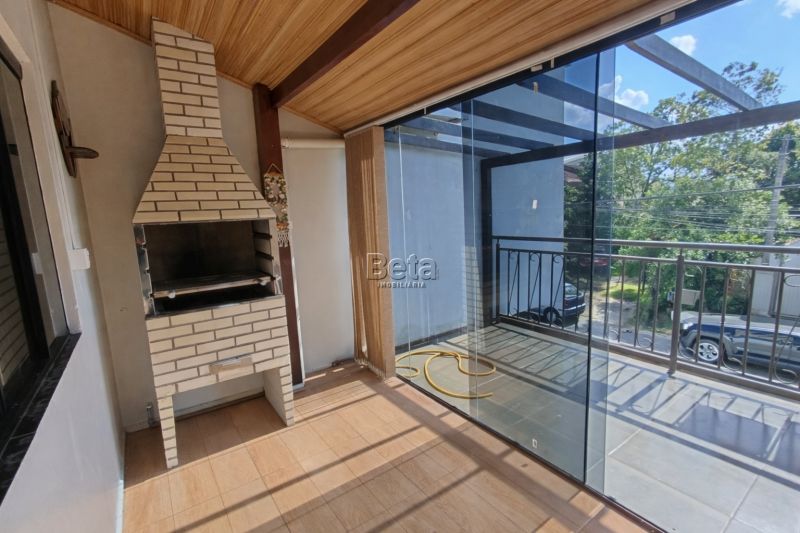 Apto 2 quartos  no bairro Centro em Guaramirim