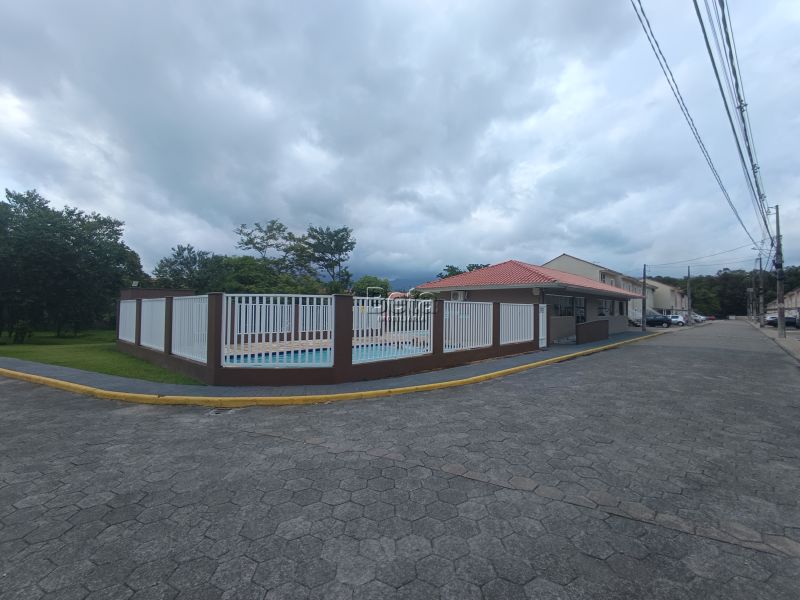 Apto 2 quartos  no bairro Nereu Ramos em Jaragua Do Sul