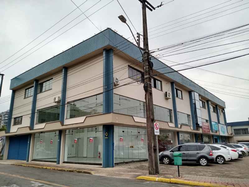 Sala no bairro NOVA BRASILIA em JARAGUA DO SUL/SC - Loja Imobiliária o seu portal de imóveis para alugar, aluguel e locação