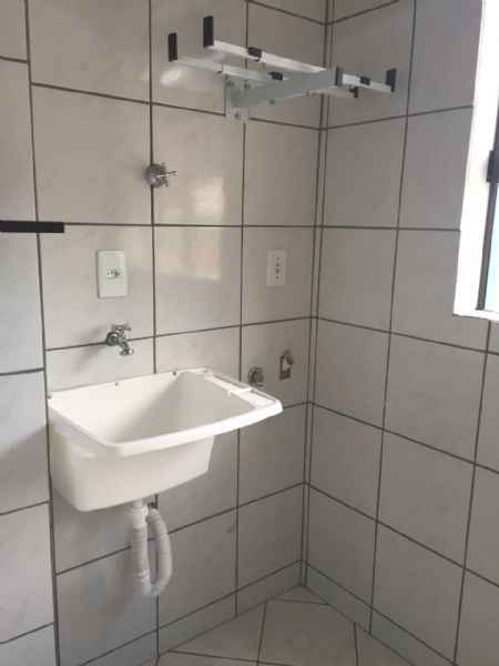 Apto para alugar no bairro CZERNIEWICZ