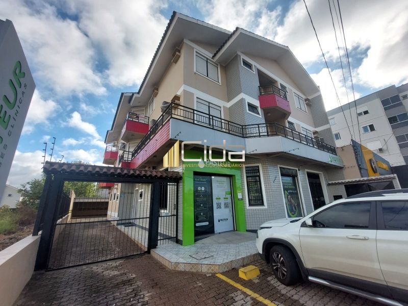 APARTAMENTO 2D no bairro Camobi em Santa Maria