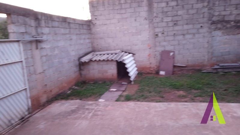 Casa no bairro JARDIM FLORA  em MAIRINQUE