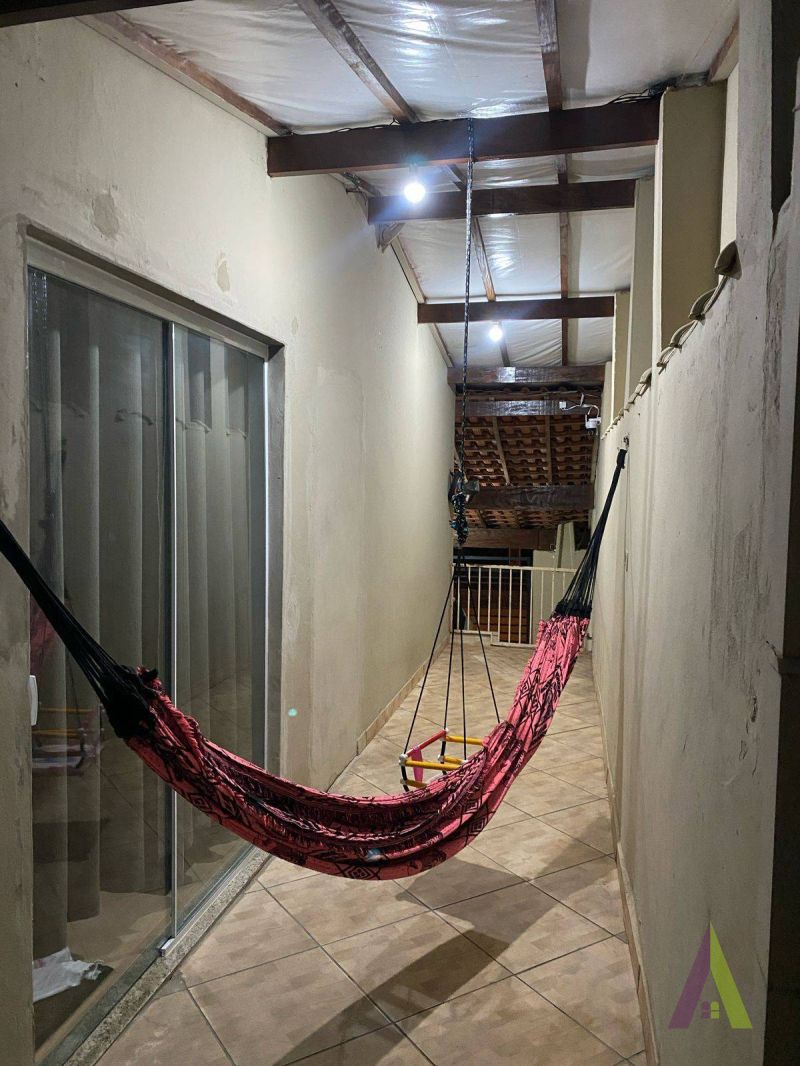 Casa no bairro Reneville em MAIRINQUE