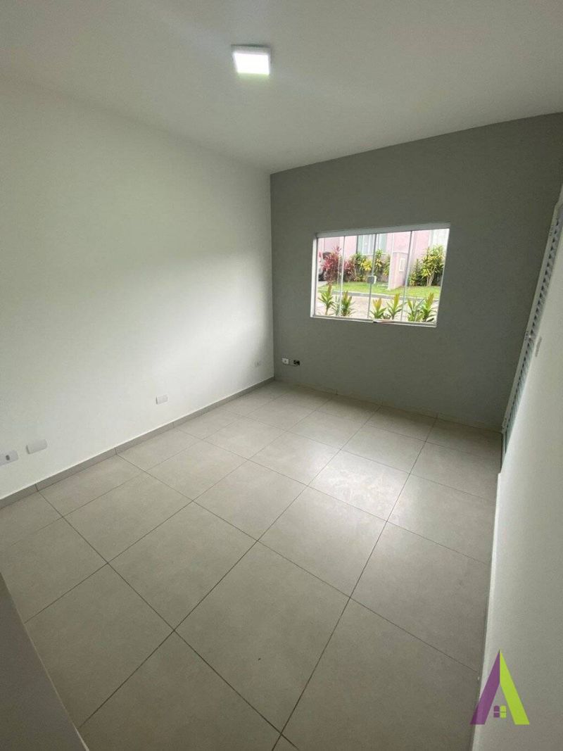 Casa em Condomínio no bairro Vila Santo Antônio em SAO ROQUE