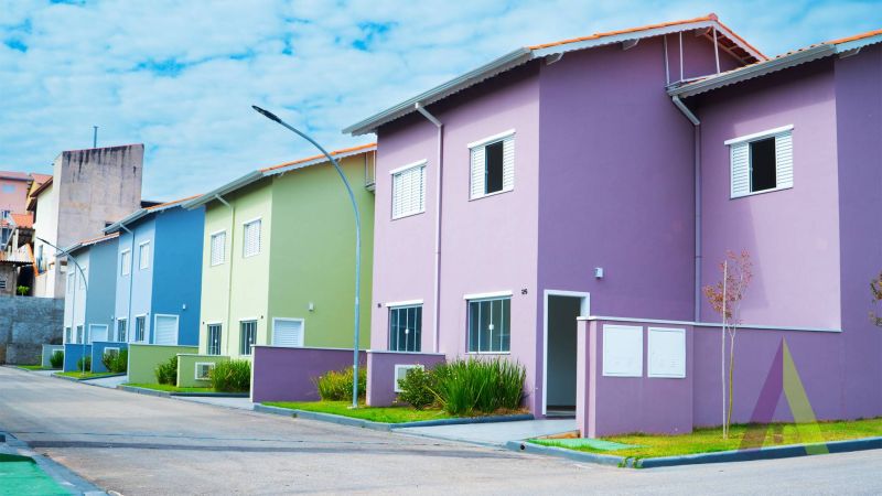 Sobrado em Condomínio Fechado de São Roque!