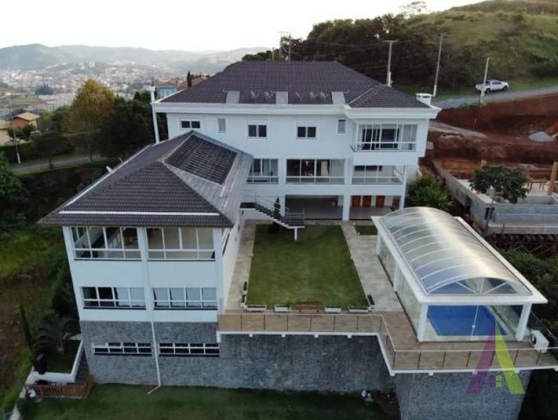 Casa em CondomÃ­nio no bairro Vila Santo AntÃ´nio em SÃO ROQUE