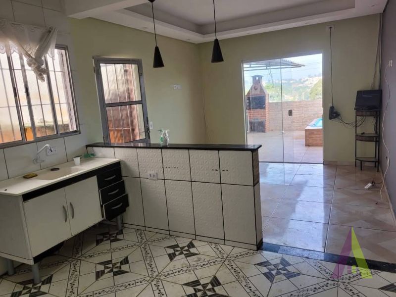 Casa no bairro jd Vitoria  em MAIRINQUE