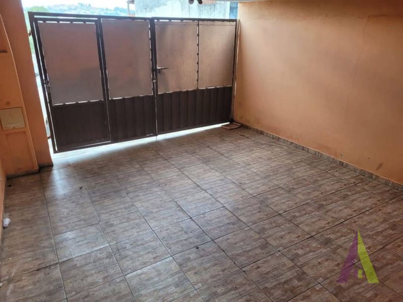 Casa no bairro jd Vitoria  em MAIRINQUE