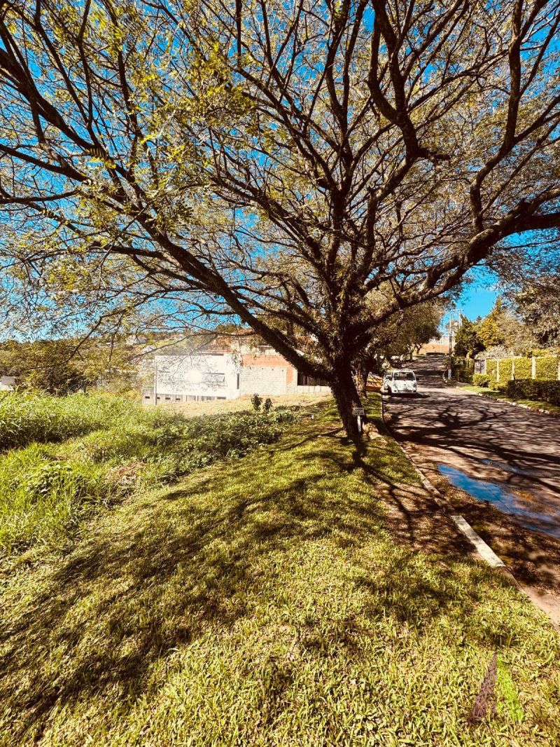 Terreno Plano em Condomínio  Resort de São Roque!
