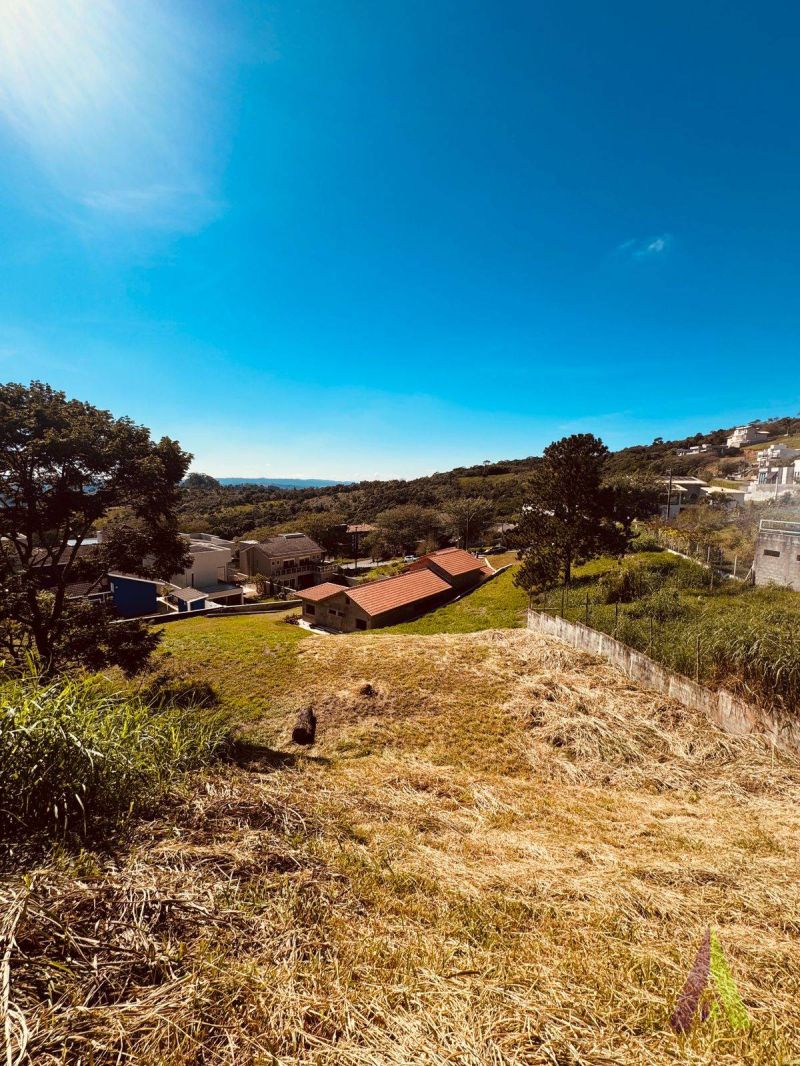 Terreno Plano em Condomínio  Resort de São Roque!