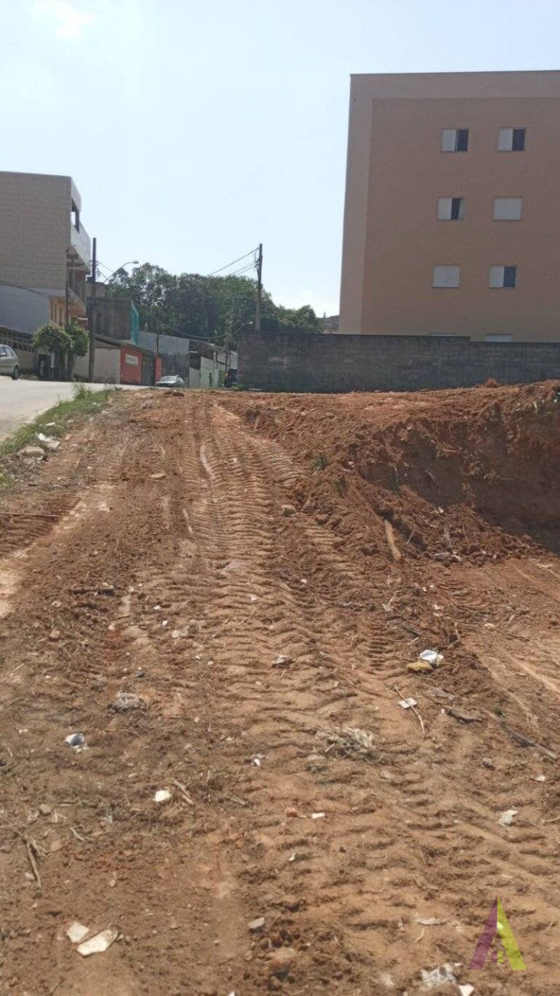 Terreno no bairro São Roque Country Club I em MAIRINQUE